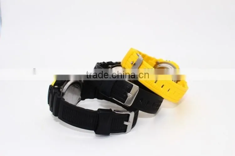 student water resistant wrist watch digital sports watch