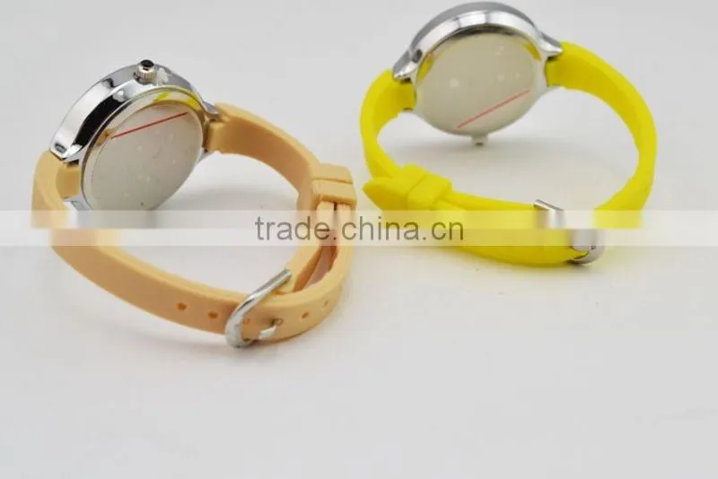 Fashion slim strap ladies silicone watch for small wrists