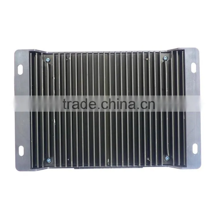 Automatic Distinguish 30A Solar Charge Controller with 12V 24V