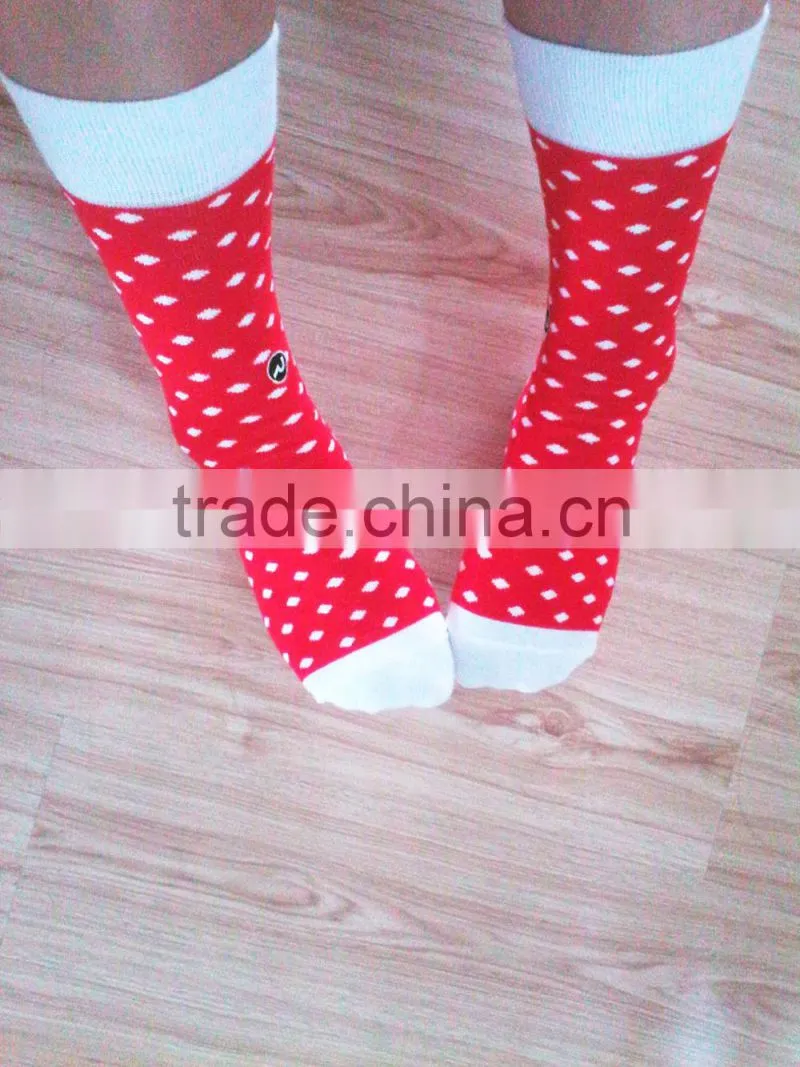 Custom Design Digital High Quality In-Stock Socks 100% Cotton Red Socks