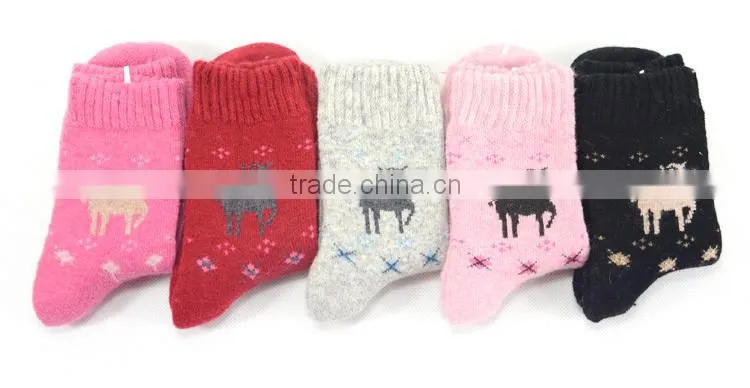 Cute flower printing Wool socks female socks thick warm thick winter socks for women
