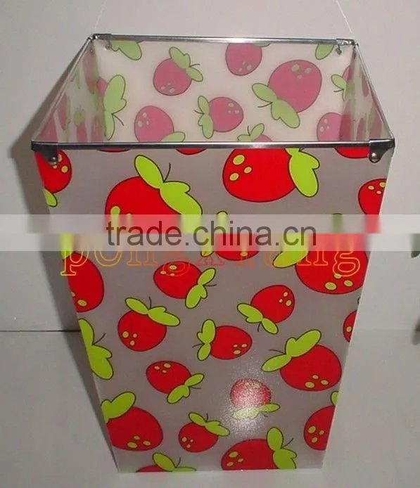 trash can