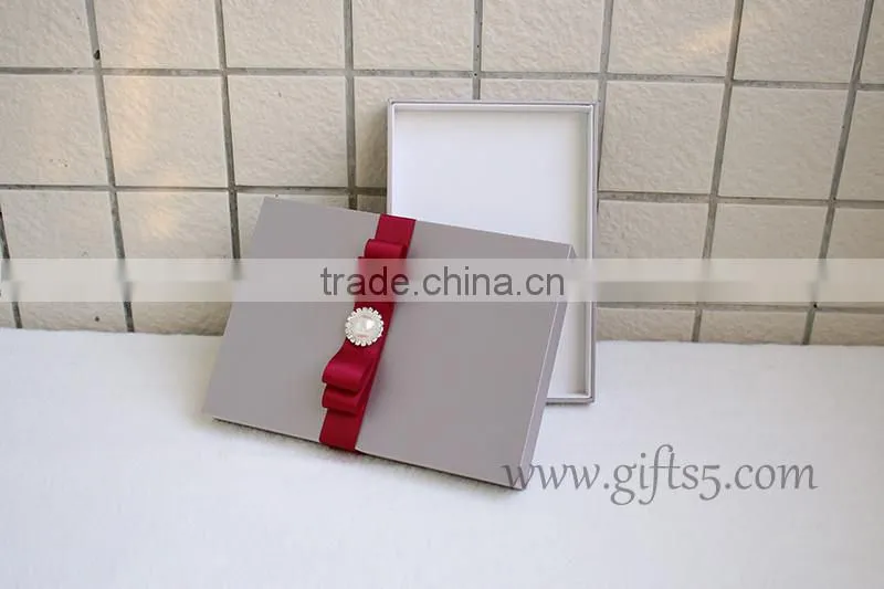 Elegant Handmade Luxury wedding invitation boxes