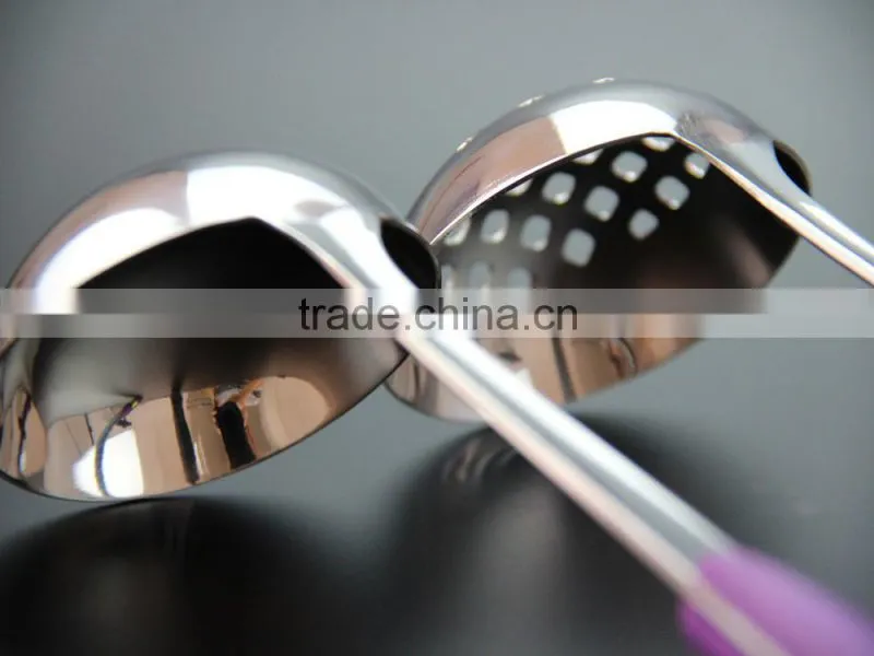 2015 highQuality kitchen tools with plastic color handle kitchen tools/Hot pot spoon/strainer Customizable LOGO 1PCS S26