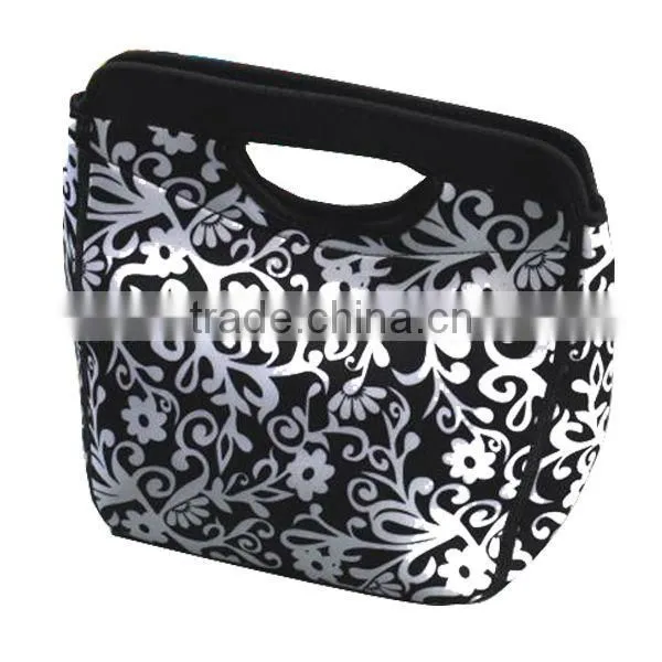 Women quilted duffle bags