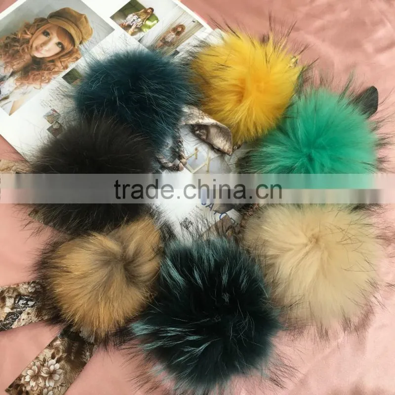 hot sales Genuine Raccoon fur pom poms fur balls DIY for Children Knitted Cap Gloves Keychain Beanies Jewelry Accessories