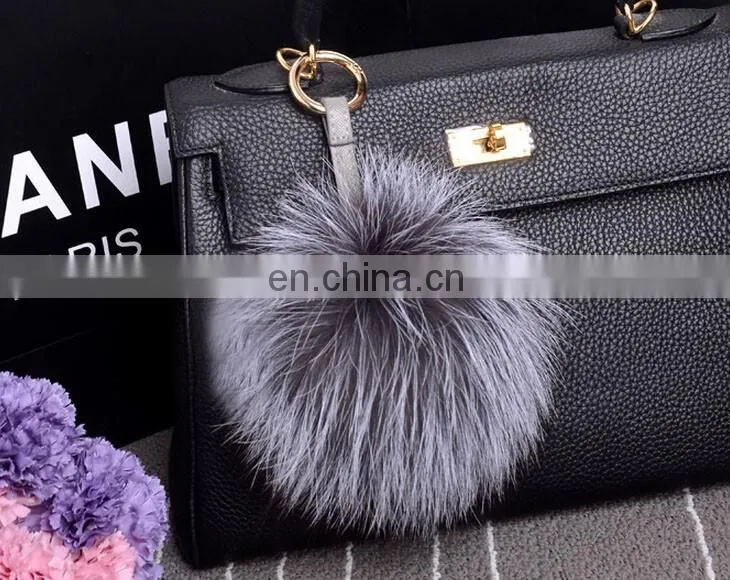 Factory wholesale multicolor and fluffy fox fur pom pom ball keychain