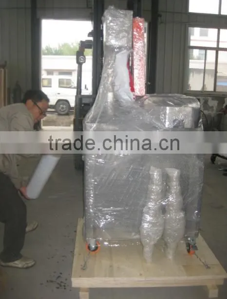 Cooked sausage cutting machine