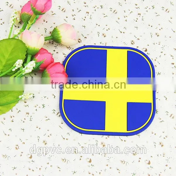 Factory Custom 2015 Hot Sell Soft PVC Beer Cup Mat