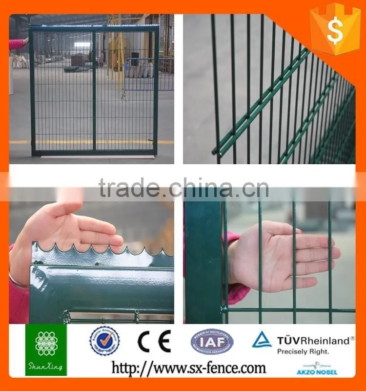 Cheap Price Powder Coated Iron Wire Mesh Fence Field Fence
