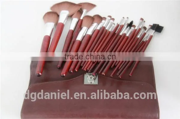 Beauty 18pcs pink Brushes makeup with case High quality cosmetic brushDongGuan Factory