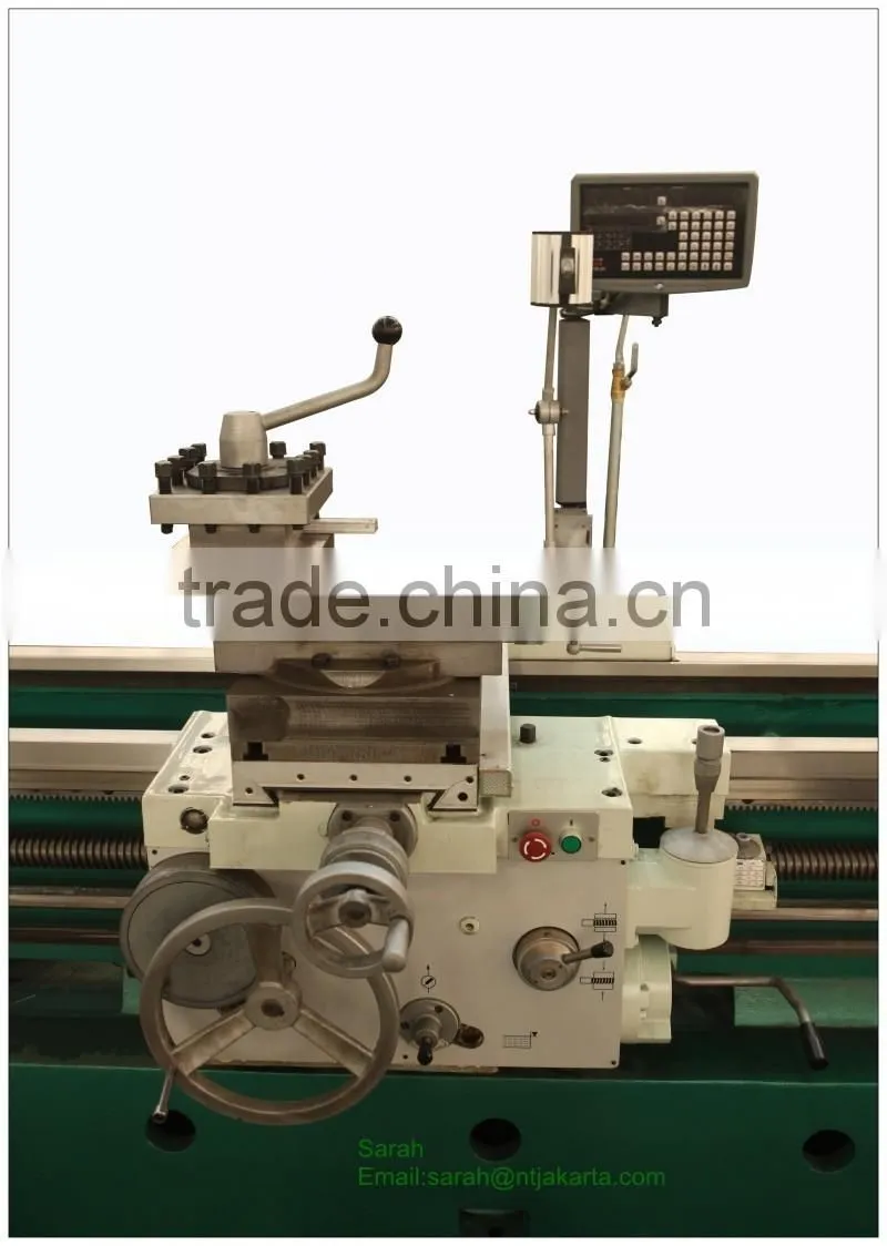 The hot sale and low price heavy duty horizontal/universal lathe CW6263 of China