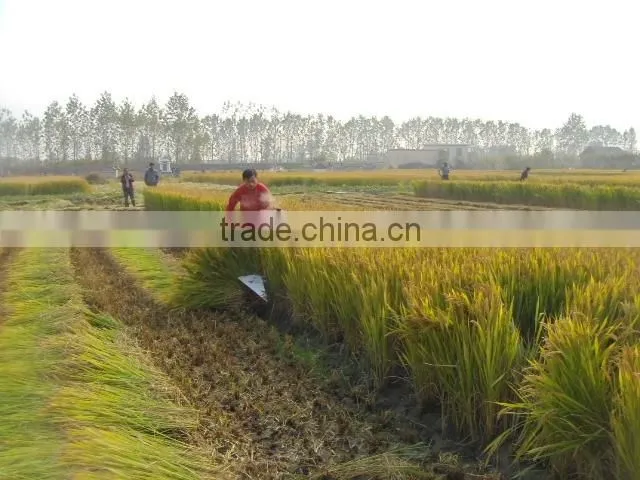 Professional mini rice reaper with chair, rice reaper