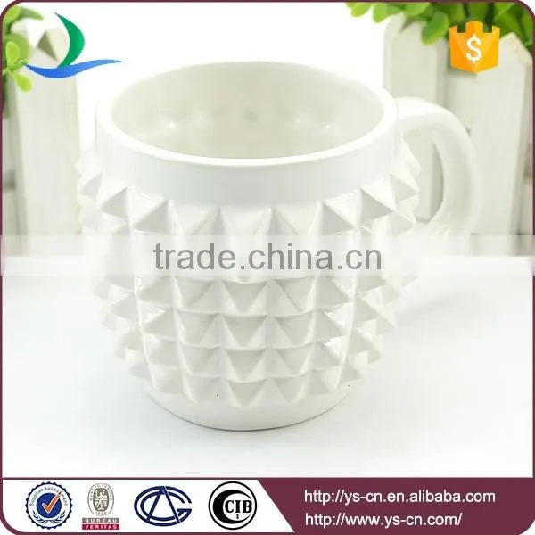 Wholesale unique embossed ceramic mug white