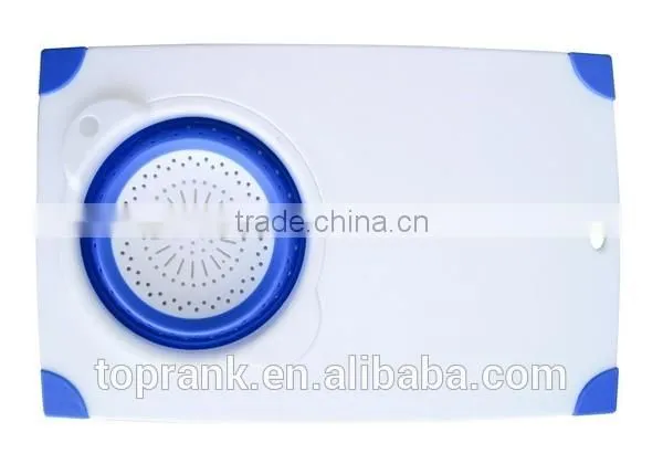 Cheap wholesale kitchen foldaway flexible plastic cutting board with foldable bowl