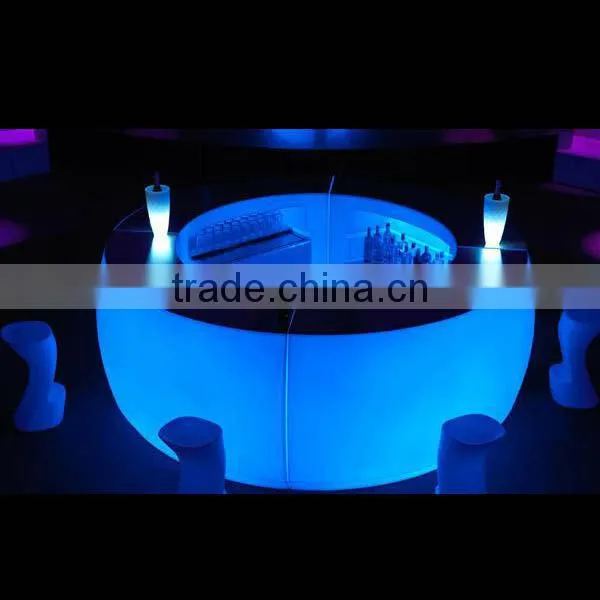 Led illuminated bar counter / rechargable led light up commercial cocktail party round shaped bar counter