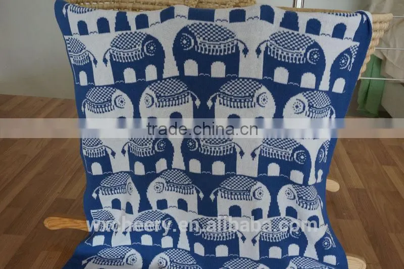 Jacquard knitted baby throw Blanket