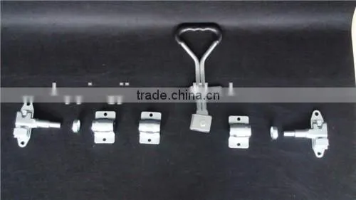 533056 Truck trailer door lock types