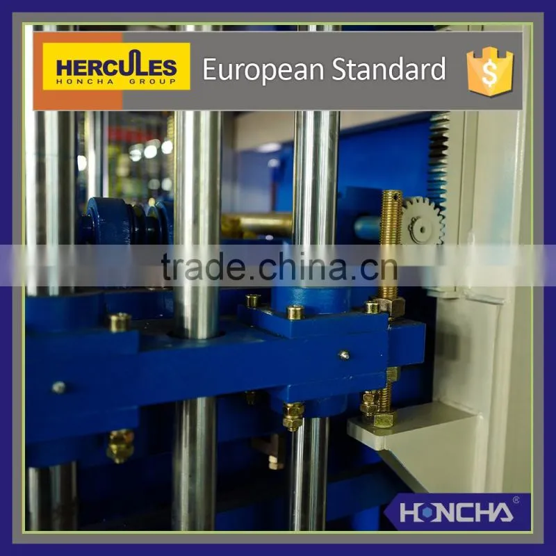 China mainland making interlocking brick machine