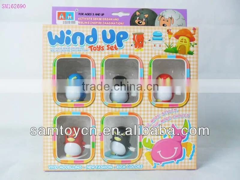 Plastic wind up toy,mini plastic dogs
