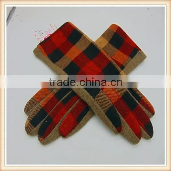 Touch Screen Great Checkered Handmade Women Gloves Wholesale