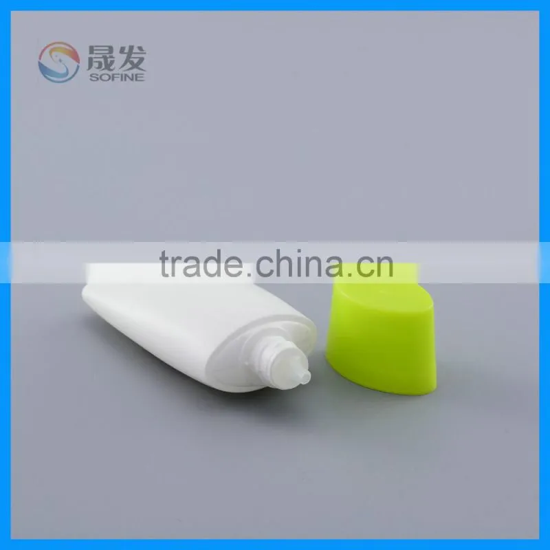 Screw cap cosmetic pe lotion bottle