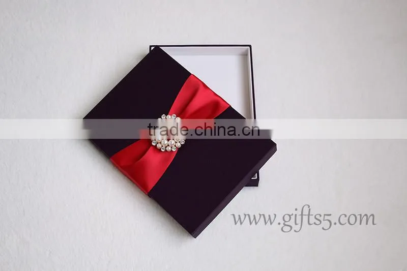 Custom Handmade Elegant wedding gift boxes for invitaions