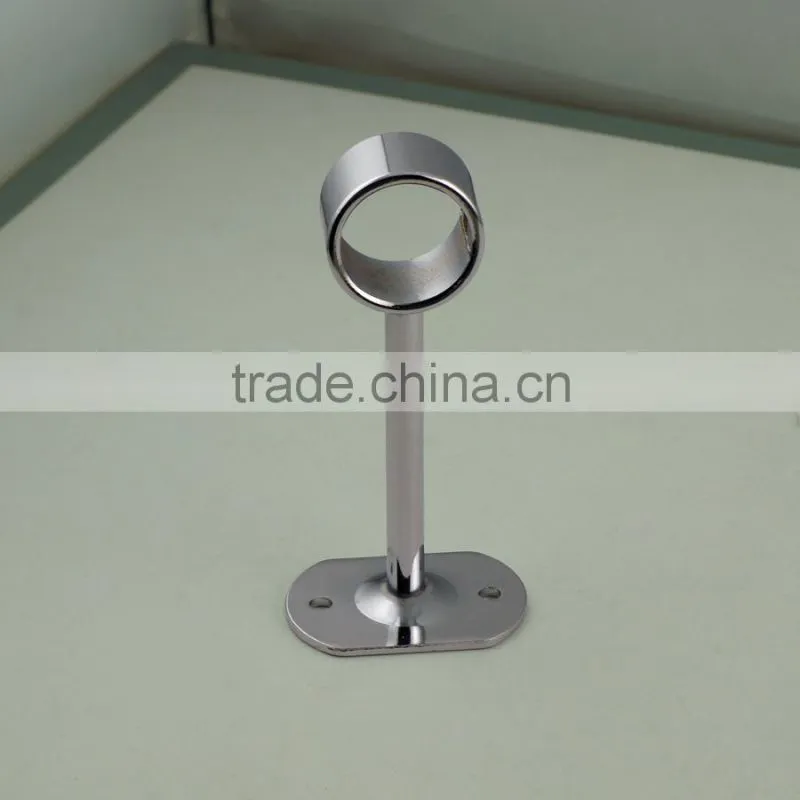 Metal round tube linker / chrome pipe holder