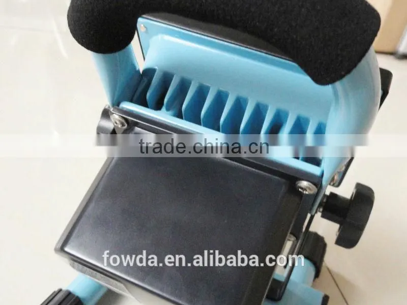 RECHARAGEABLE PORTABLE LED FLOOD LIGHT 5W 10W 20W 30W