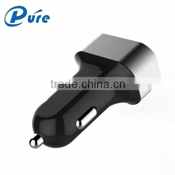 Factory New Product promotional multicolor 3 port usb car charger with LED Light Indication