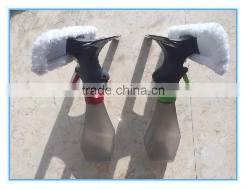 Spray window brush window cleaner with microfiber and rubber wiper strip