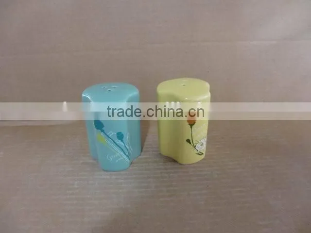 Good Ceramic Salt Pepper Oil Vinegar Set of New Classic