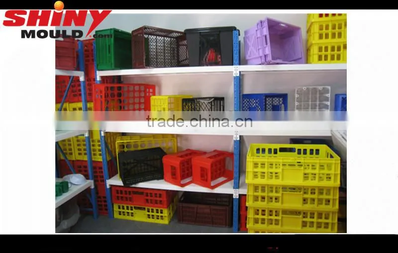 Solid stackable plastic crate moulding