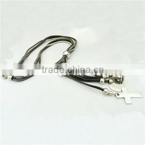 meaningful pendant friendship heart necklace