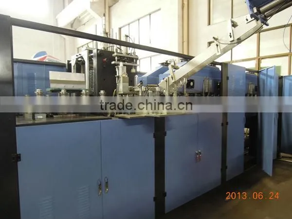 PET fully automatic blowing machine