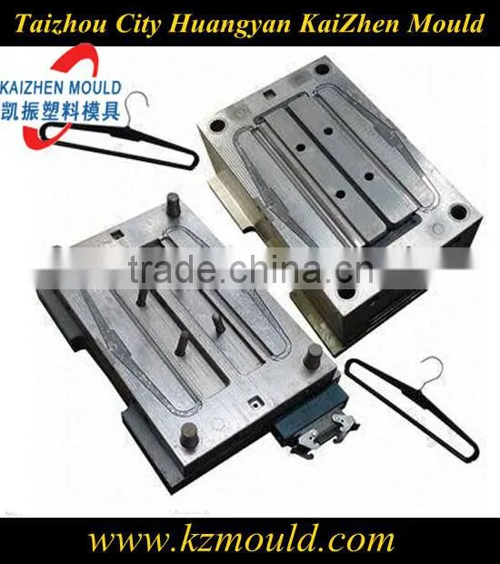 Plastic coat hanger mould
