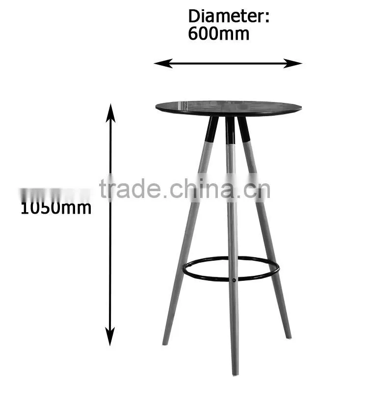 Round bar table with PP top