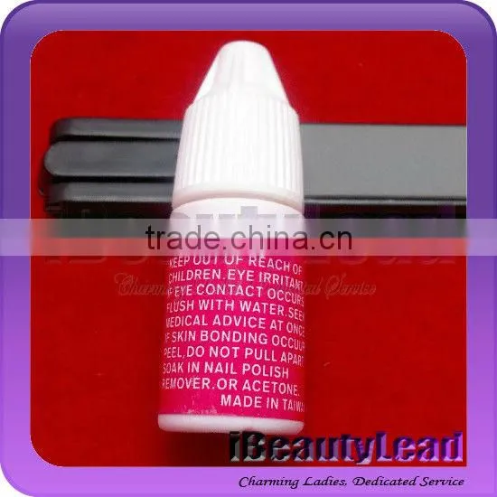 clear nail glue 3 g per bottle