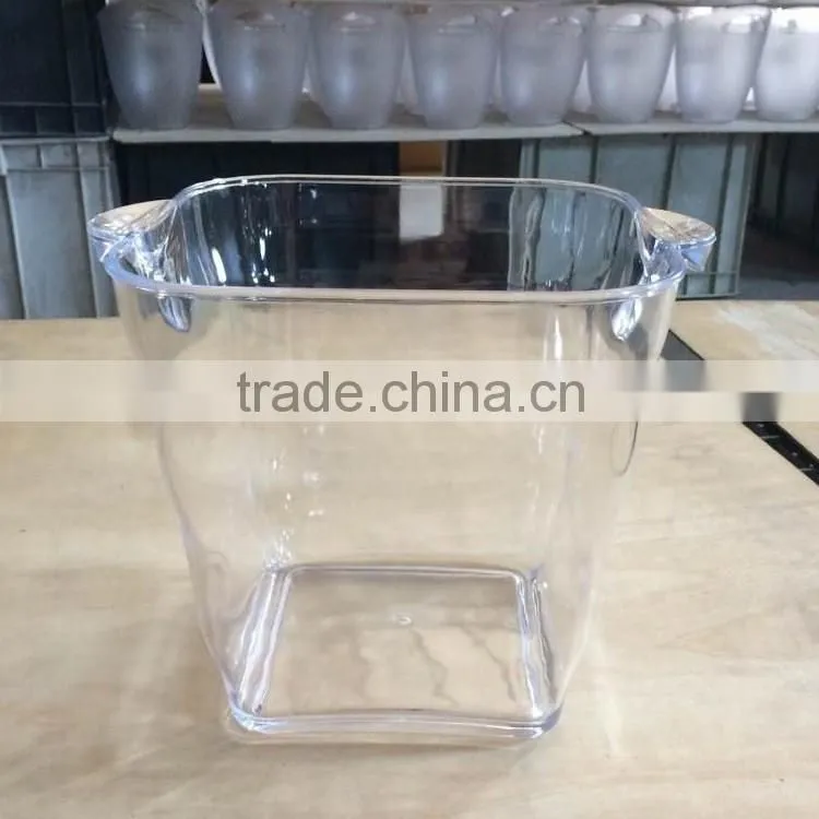 Bar plastic ice bucket