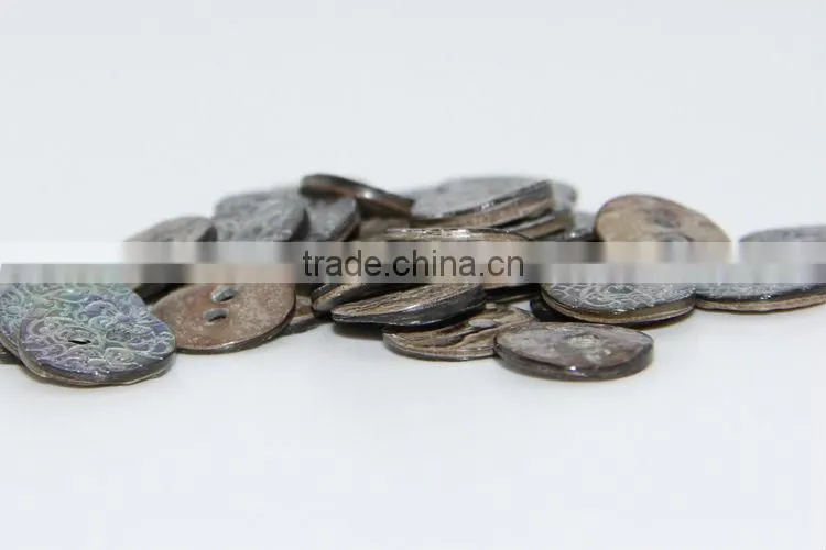 Natural 2 Holes Fancy High Quality Japanese Agoya Shell Button with Logo Engraved On