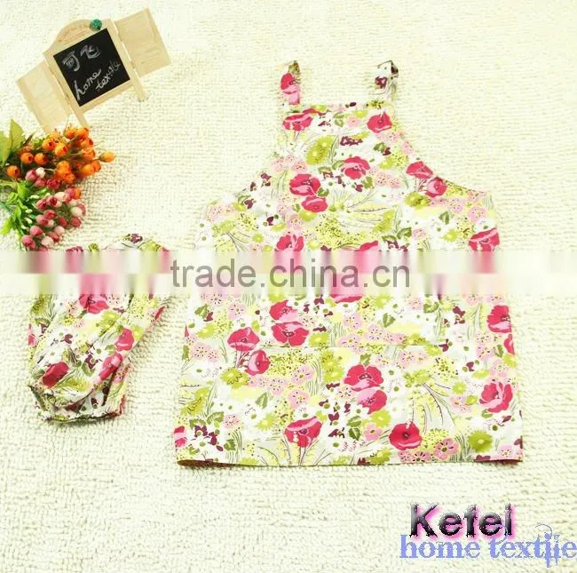printed polyester kitchen cooking apron and sleeve
