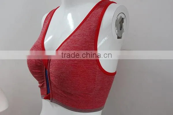 Women red sexy sports bra with zipper in front