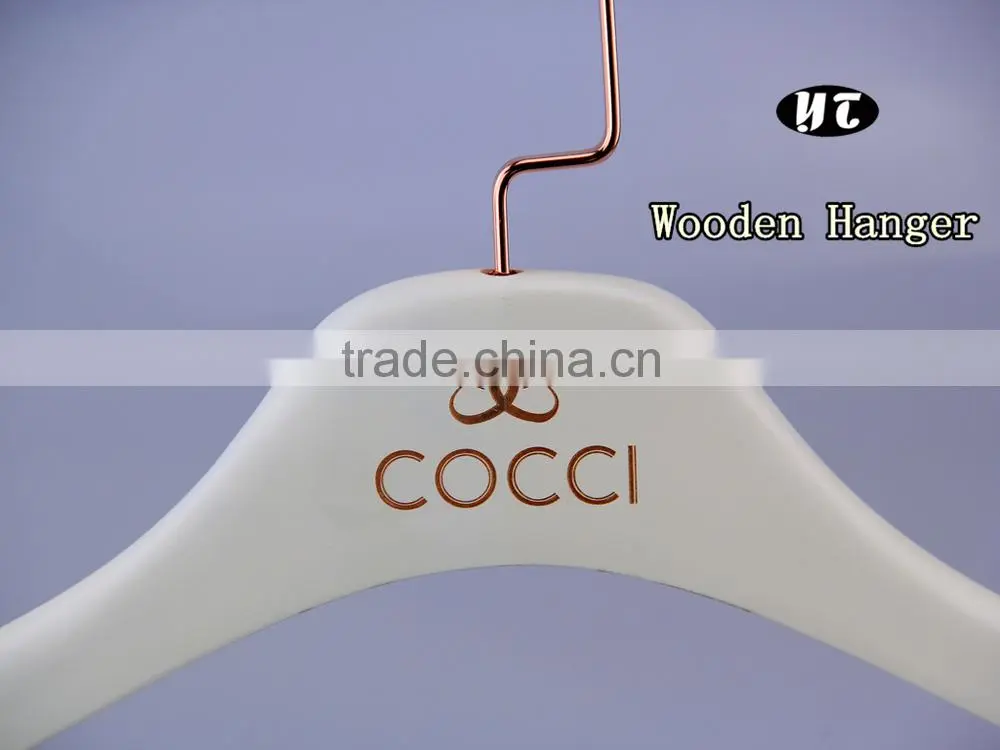 Fashion Design Wooden Clothes Hanger
