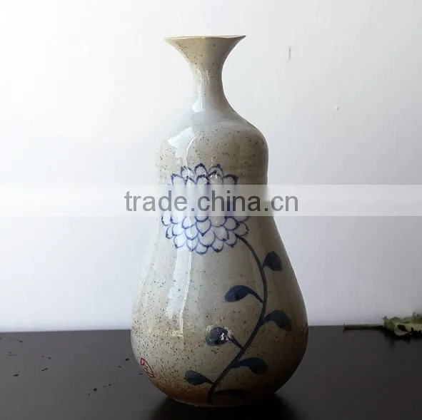 Jingdezhen Blue And White Floret Bottle Hand-Painted HY0013