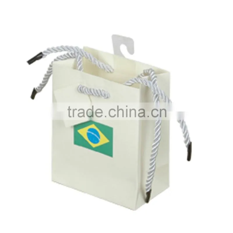 Alibaba china custom printed paper bag with handles