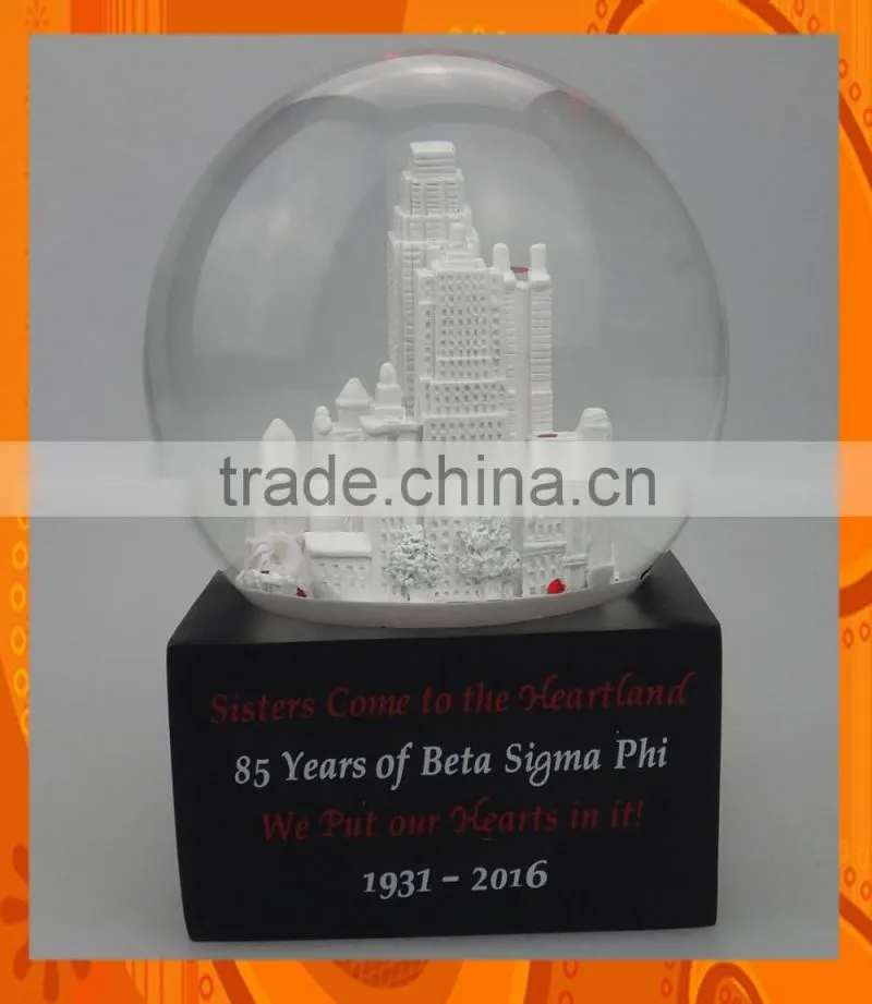 2016 hot selling white paris water globe for sale