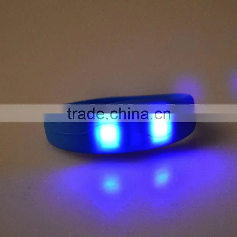2016 new products motion activated led bracelet