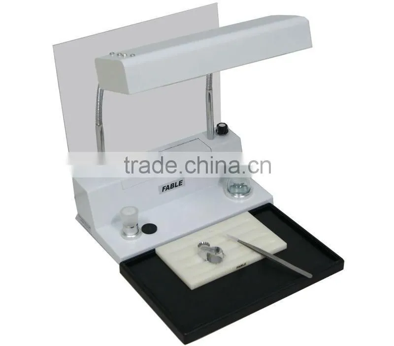 A Set of Diamond Grading Lamp with Voltage of 220V FDL-12