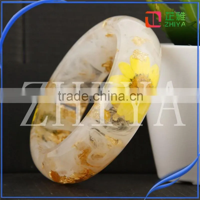 ZHIYA 2016 Series Fashion Clear Resin Bangle cloud effect with Real Dried Yellow chrysanthemum Flowers Gold foil