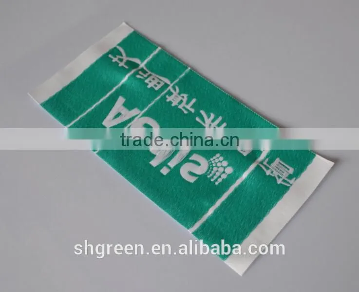 Name brand apparel folded woven label for T-shirt